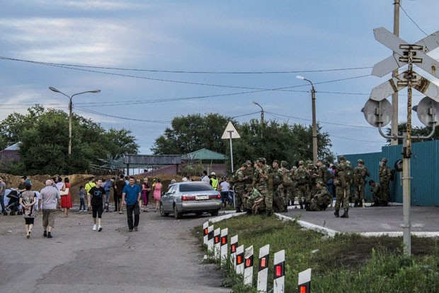 Для помощи МЧС мобилизованы военные силы региона.