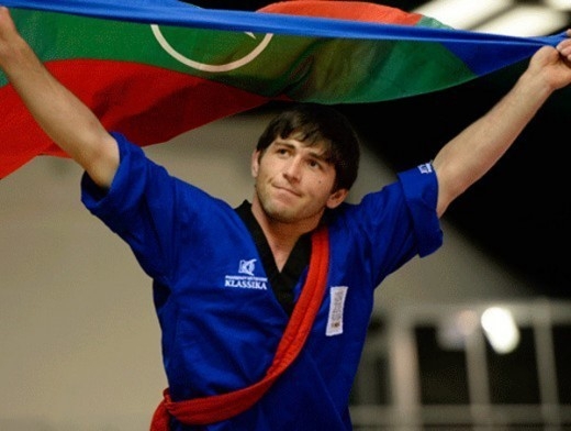 <a href="http://www.kazan.aif.ru/sport/news/92478" target="_blank">Лучшим в борьбе на поясах </a> стал Азамат Лайпанов. Направляясь на пресс-конференцию он случайно выронил награду, и от нее отломился один из элементов. Как решили этот неприятный вопрос,