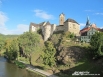 Маленький городок Локет в Чехии. 7,5 тыс. жителей. В этой крепости снимали фильм про Джеймса Бонда, а в самом городке любил отдыхать и работать Гёте