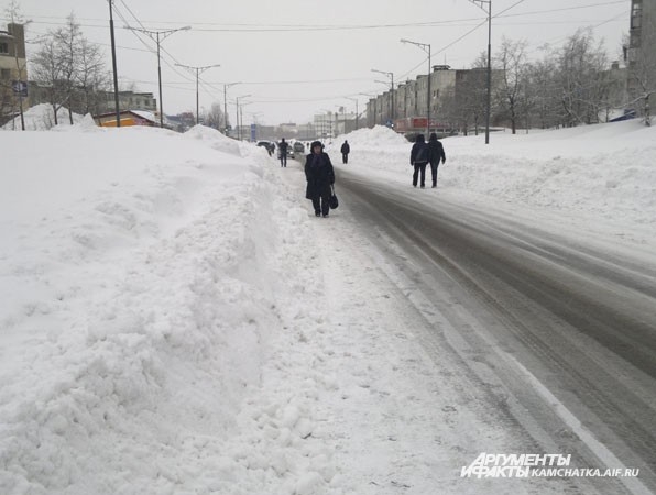 Вместо пяти полос для движения — полторы