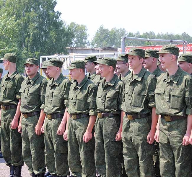 Сто кузбасских новобранцев