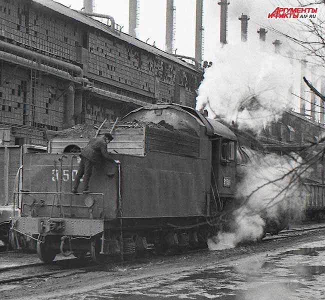 Металл. 1970. Последний паровоз на КМК