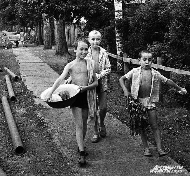 1968 г. Село Тальжино. Банный день