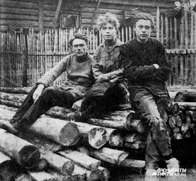 Фото из архива коммуны «Жизнь и труд». Учителя Густав Софья и Гюнтер Тюрки