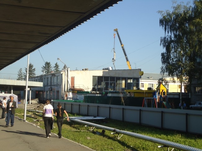 Территория вокруг вокзала оцеплена