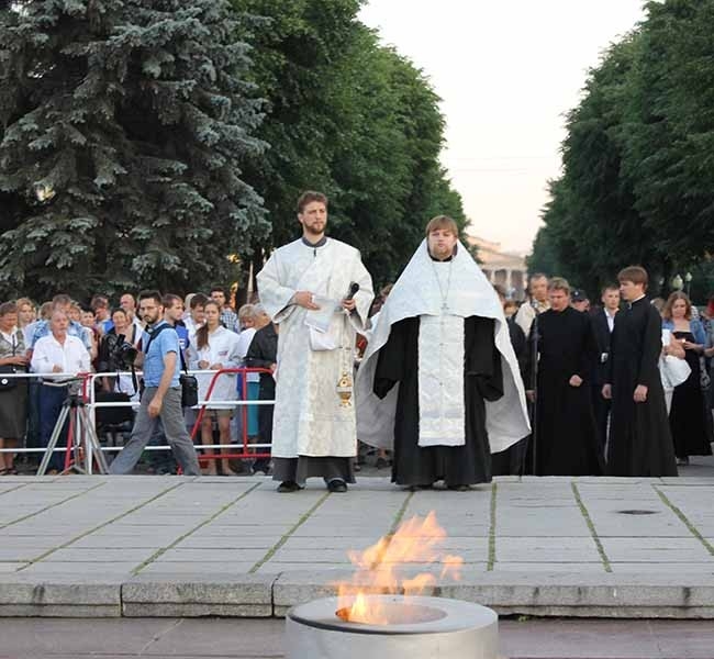 У вечного огня