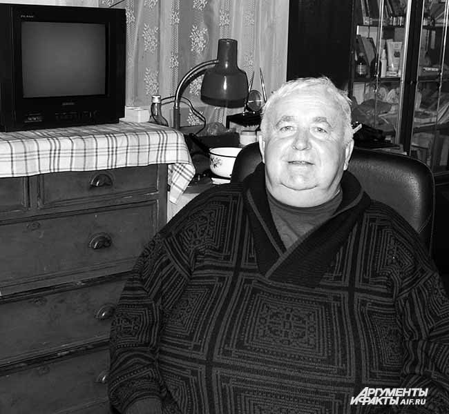 2011 г. Потомок коммунаров, хранитель архива Борис Гросбейн