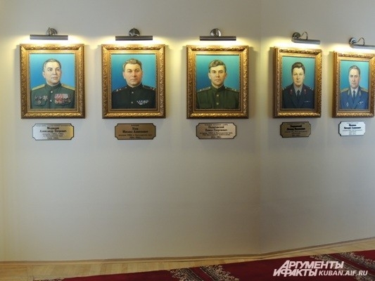 Картинную галерею открыли ко Дню полиции в Краснодаре