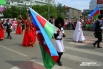 Флаги стран тоже проносили по улицам Красноярска