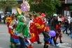 Яркие костюмы - отличительная черта карнавала в честь Дня защиты детей