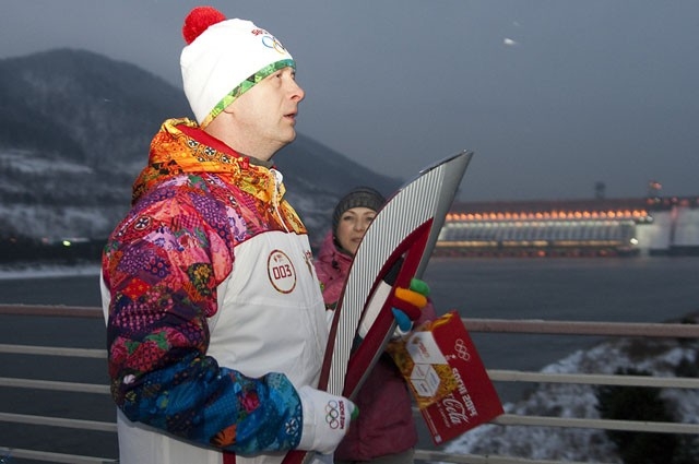 Олимпийский огонь в Красноярском крае.