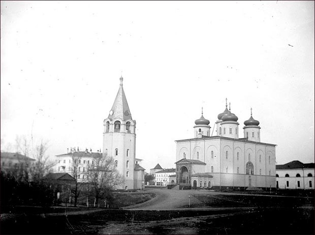 Спасо-Преображенский собор был уничтожен.