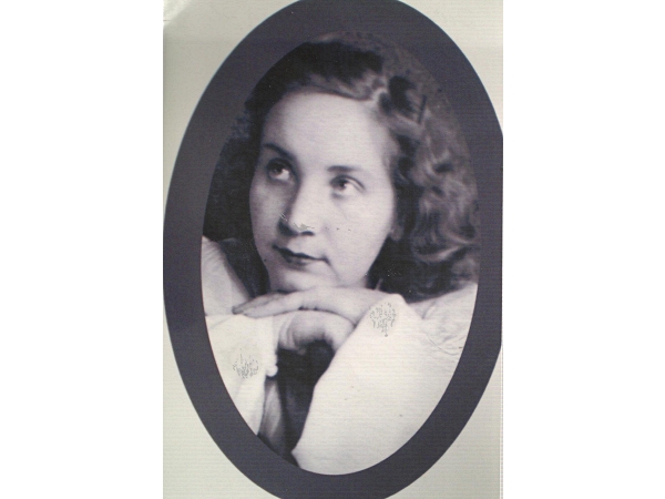 Маргарита Петровна - вторая жена Александра. Середина 1940-х годов, Новосибирск