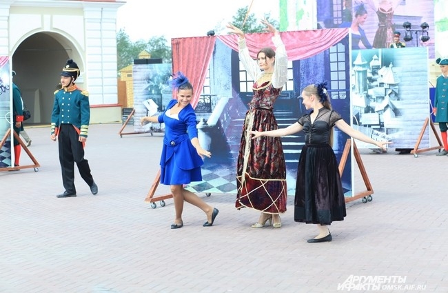Зрители увидели много интересных представлений.