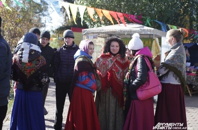 В Омске прошла "Покровская ярмарка".