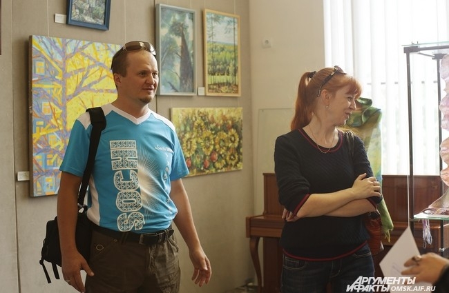 Учредителем выставки является Министерство культуры Омской области.