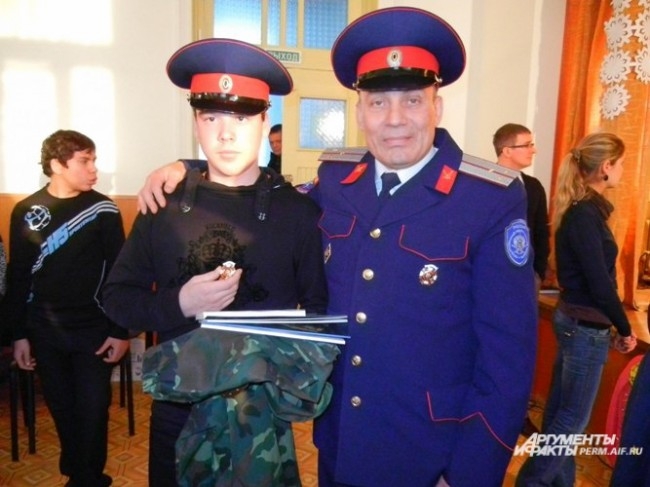 Степан Коршунов познакомился с казачьим сотником и получил форму