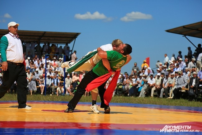 Спортивная площадка