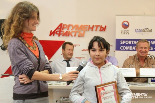 Юная каратистка Майя Михайлова стала победительницей конкурса