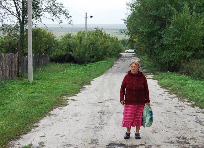 На дороге к храму.