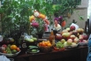В садоводческом товариществе «УАЗ №1» - традиционный праздник урожая «Дары природы» с выставкой овощей, фруктов и всяческих напитков.
