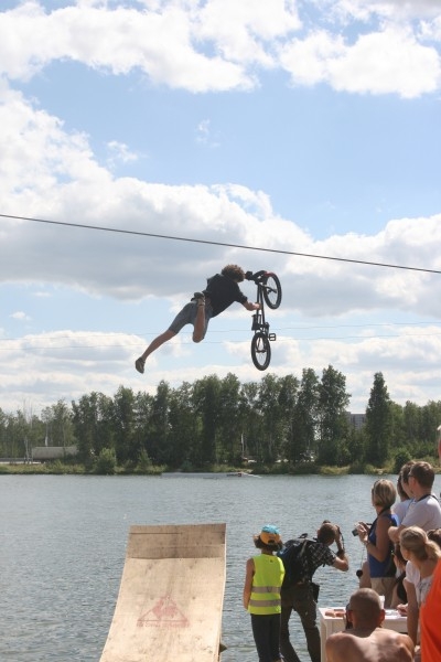 Соревнования по Water Jumping на Среднем Урале проводились считанные разы, между тем мастеров в этом виде спорта, как выяснилось, немало