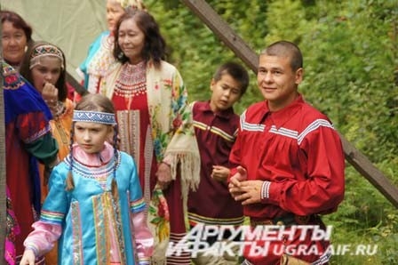 Ханты и манси дали совместный концерт