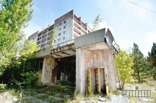 Заброшенное здание в Припяти