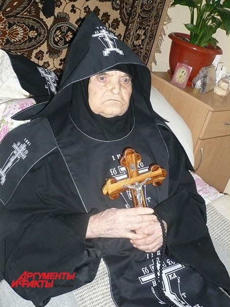 Старейшей монахине – матушке Магдалине – 103 года.