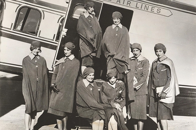 Первые стюардессы, 1930 год.