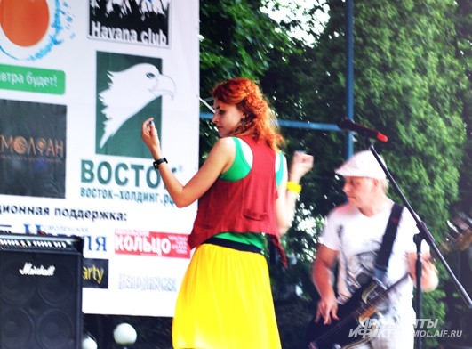 FLO? пришлось противостоять сильному ветру и доджю