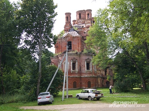 Тихвинская церковь в Высоком