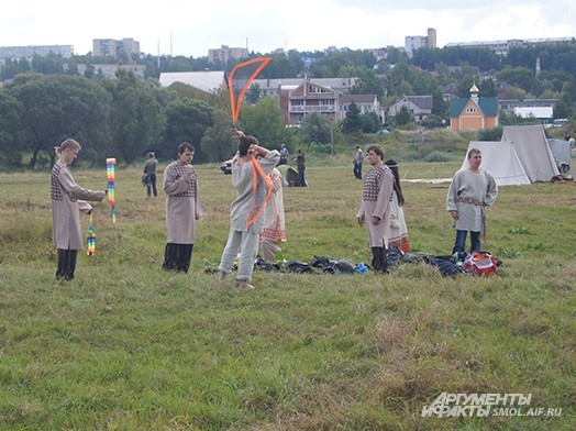 Воины разминаются