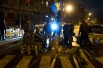 Помимо этого протестующие заблокировали движение на прилегающих к ключевым административным зданиям улицах – рядом с Кабмином и Верховной Радой Украины.
