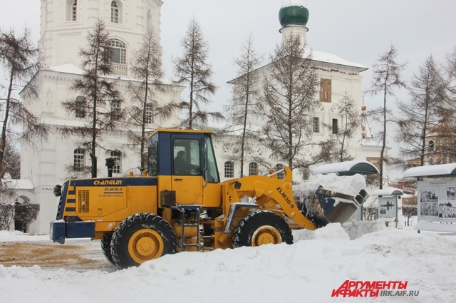 Дорожники делают свое дело.