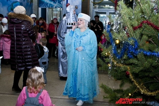 Приемная Деда Мороза работает в Омске.