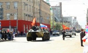 Начало праздничной колонны