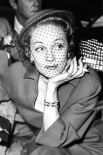 Съёмки в кино Марлен Дитрих возобновила в 1946 году. Помимо этого она писала статьи в гламурные журналы, а в начале 50-х переключилась на карьеру певицы и конферансье.