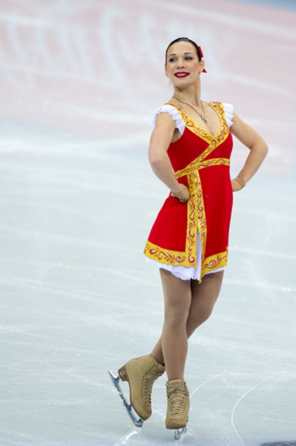 5-е место, Алена Леонова, 23 года, бронзовый призер чемпионата России сезона 2011/12, третье место в финале мирового Гран-при 2011/12, серебряный призер чемпионата мира 2011/12, серебряный призер чемпионатов Росси 2010/11 и 2009/10.
