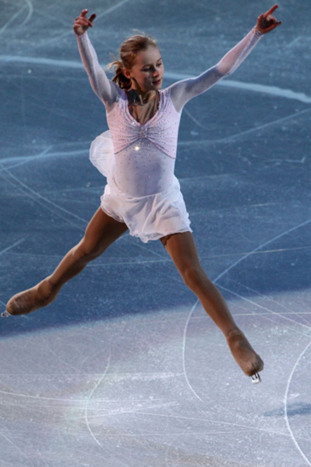 6-е место, Серафима Саханович, 13 лет, победительница финала Кубка России 2012, первенства России младшего возраста 2012 в Твери и международного турнира «Хрустальный конёк» 2012, а также этапов Кубка России 2012 по разряду Мастера спорта.