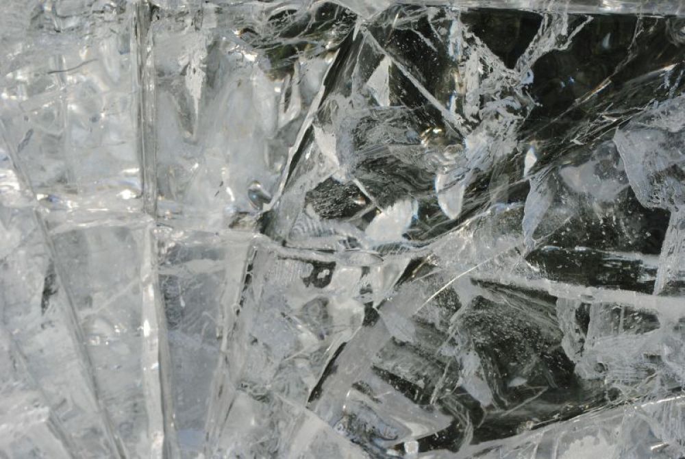 Лёд – удивительно красивый материал