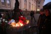 31 декабря у вокзала в Волгограде были зажжены свечи, а также сооружён импровизированный мемориал.