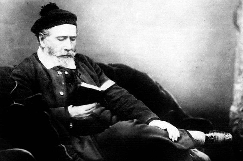 Луи-Франсуа Картье, основатель одноимённой фирмы. В 1867 году его изделия были показаны на Всемирной выставке в Париже, что дало толчок к росту популярности других его работ среди публики.