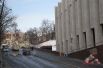 Баррикады из снега и льда возле Украинского дома
