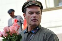 Евгений Дятлов в роли летчика Валерия Чкалова. Кадр из сериала «Чкалов».