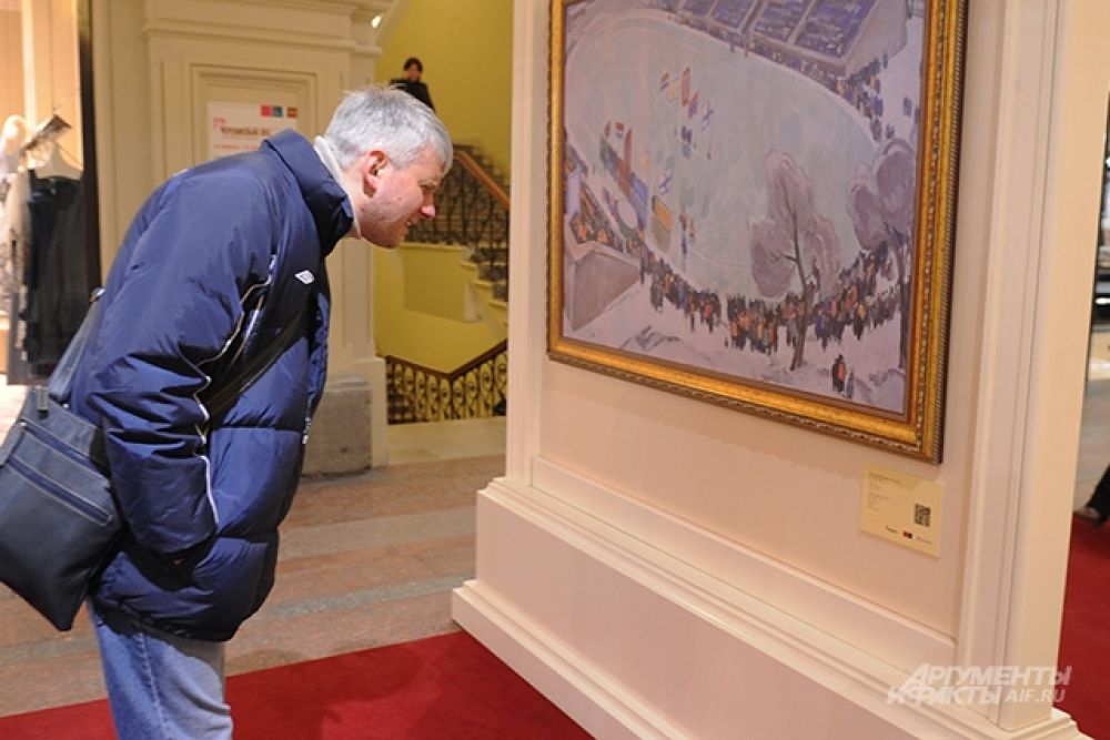 Первыми проект «Советский спорт» увидели англичане – в декабре 2013 года российские шедевры «гостили» в Лондоне, в особняке Sotheby’s. По словам организаторов, успех выставки превзошел все ожидания.