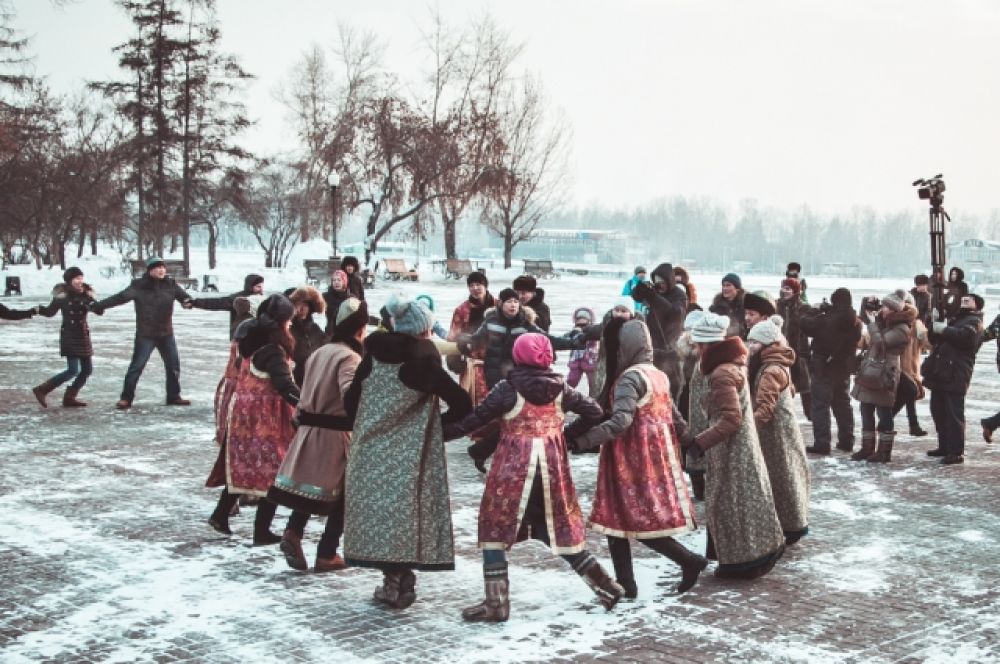 Раньше ёхору в деревнях учились с младых ногтей.