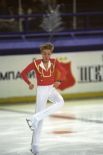 В сезоне-1995/1996 13-летний Евгений Плющенко дебютировал на чемпионате России, заняв 6-е место.