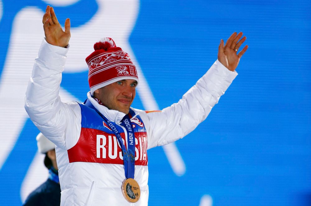 Биатлонист Евгений Гараничев в собственный день рождения завоевал бронзовую медаль в индивидуальной гонке.