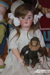 Кукла с обезьянкой - Шраер и Фингергут. Россия, нач. 20 в., бисквит.